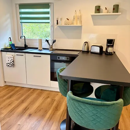 Im Gruenen - Entspannen Mit Alpakas *